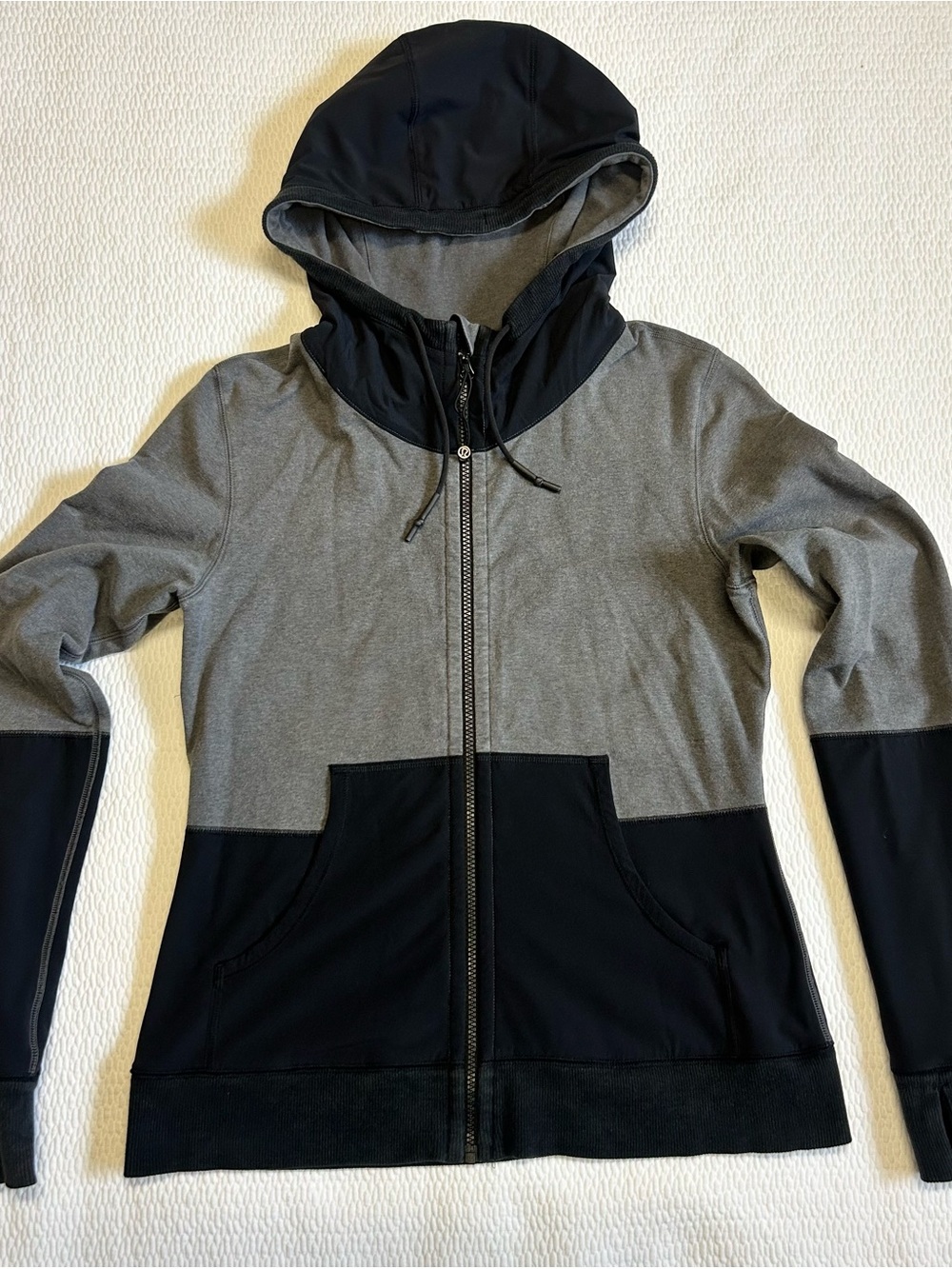 Lululemon Gray Black Colorblock Full-Zip Hoodie 🩶🖤